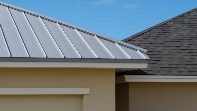 Metal Roof vs Asphalt Shingles